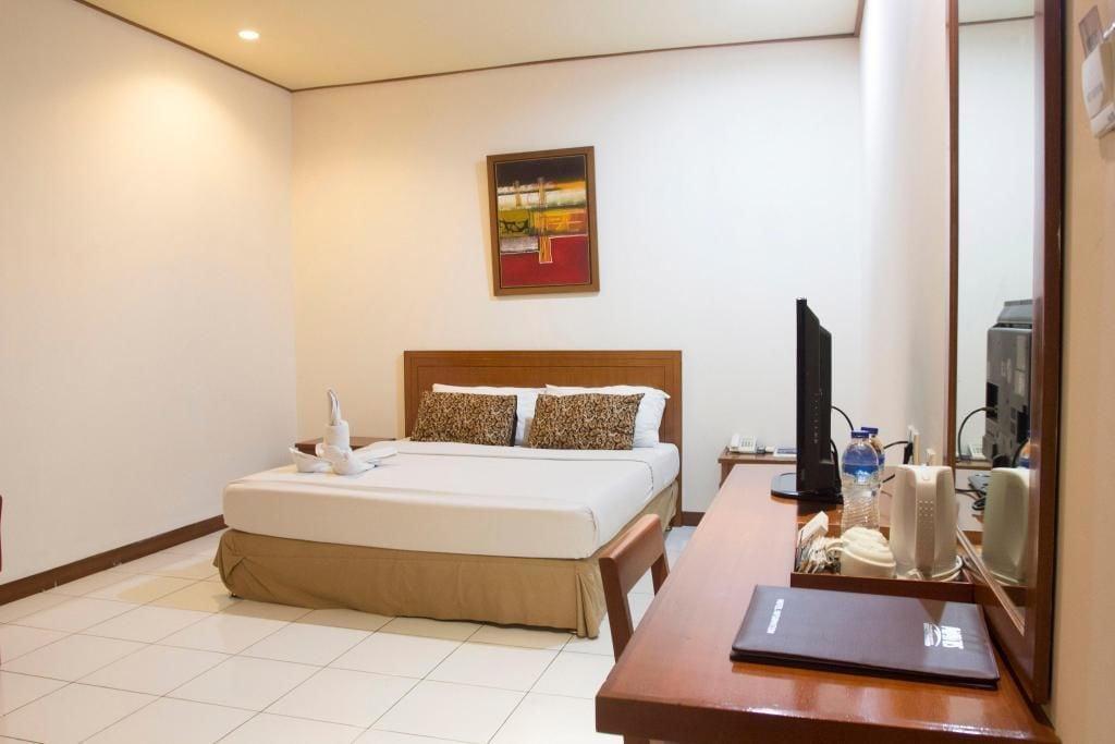 Papyrus Tropical Hotel