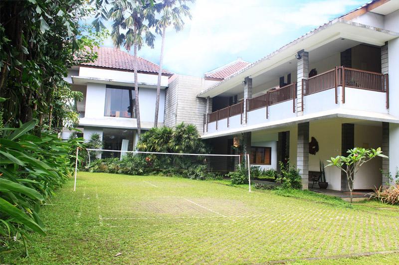 Papyrus Tropical 3* Bogor