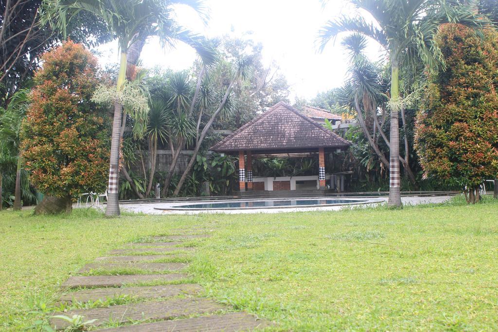 Papyrus Tropical Hotel Bogor