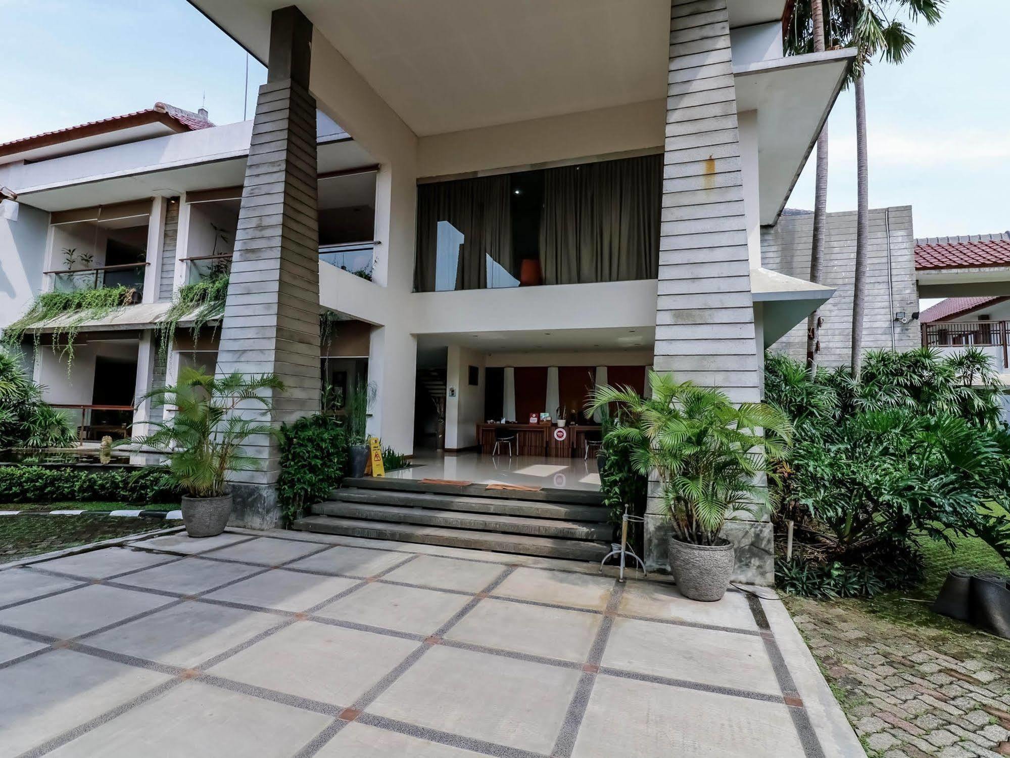 Papyrus Tropical Hotel