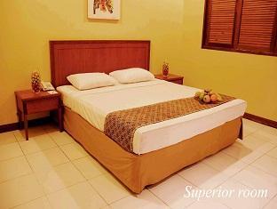 Papyrus Tropical 3* Bogor